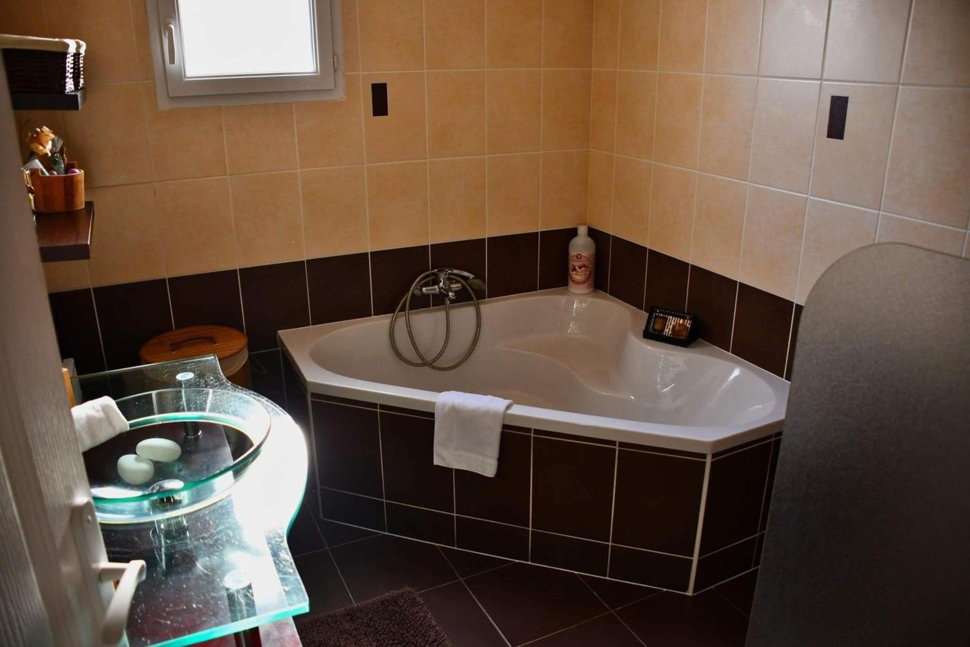 Villa Elegante A Carcassonne Avec Jardin Et Jacuzzi Buitenkant foto